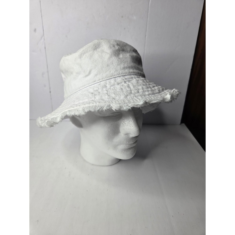 Sonoma Goods for Life White Textured Frayed Edge Bucket Hat RN73277